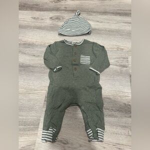 Rabbit & bear matching set